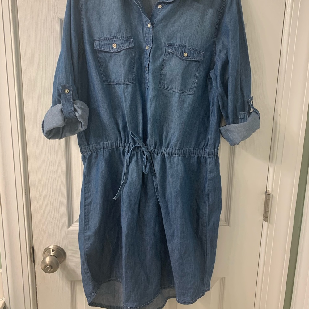 Like New Gloria Vanderbilt M Denim Dress♥️